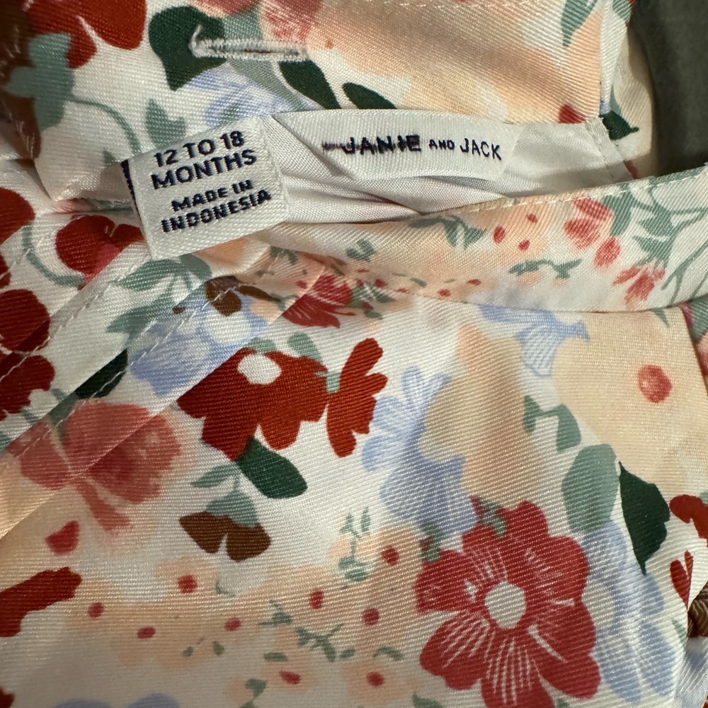 Floral Ruffle Sleeve Jumpsuit - Picture 2 of 2